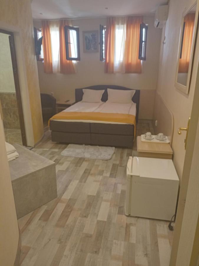 Hotel Dali Plovdiv Kültér fotó