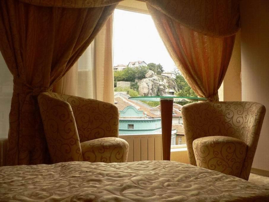 Hotel Dali Plovdiv Kültér fotó