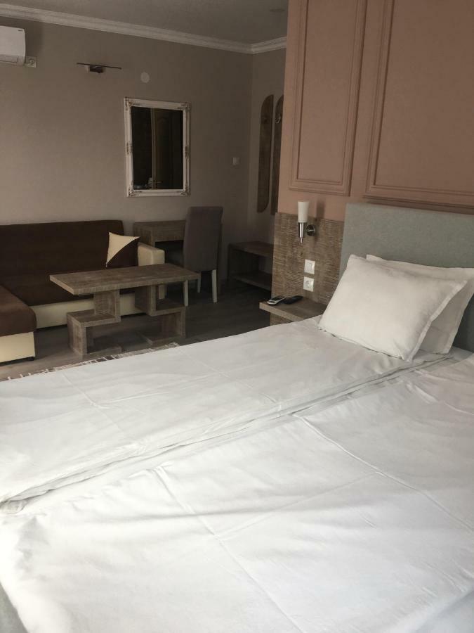 Hotel Dali Plovdiv Kültér fotó
