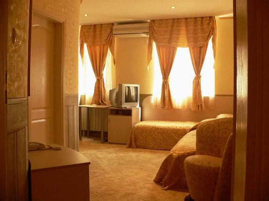 Hotel Dali Plovdiv Szoba fotó